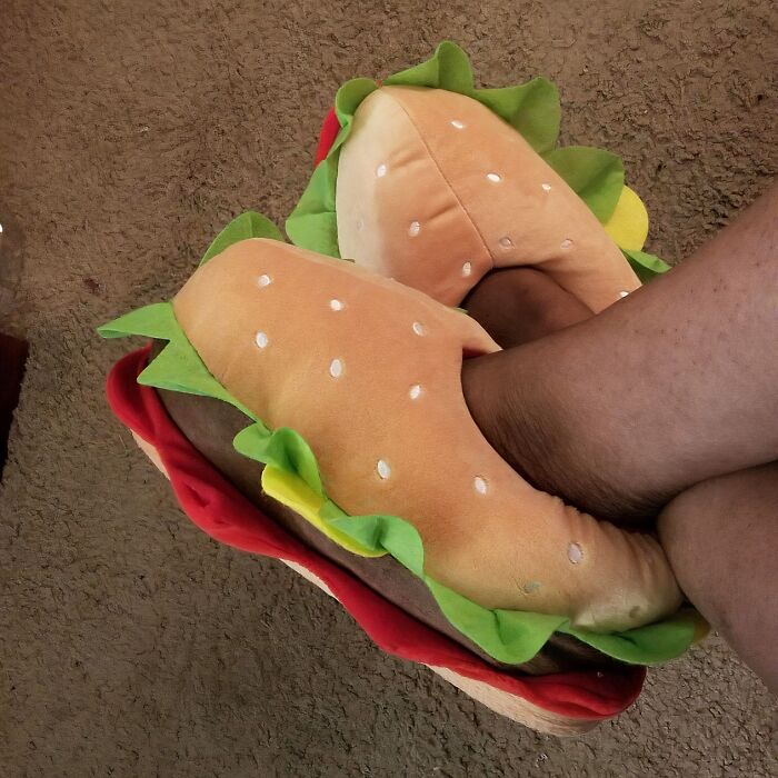 Beef Up Your Footwear Game With These Juicy, Soft, And Supremely Silly Hamburger Plush Slippers 