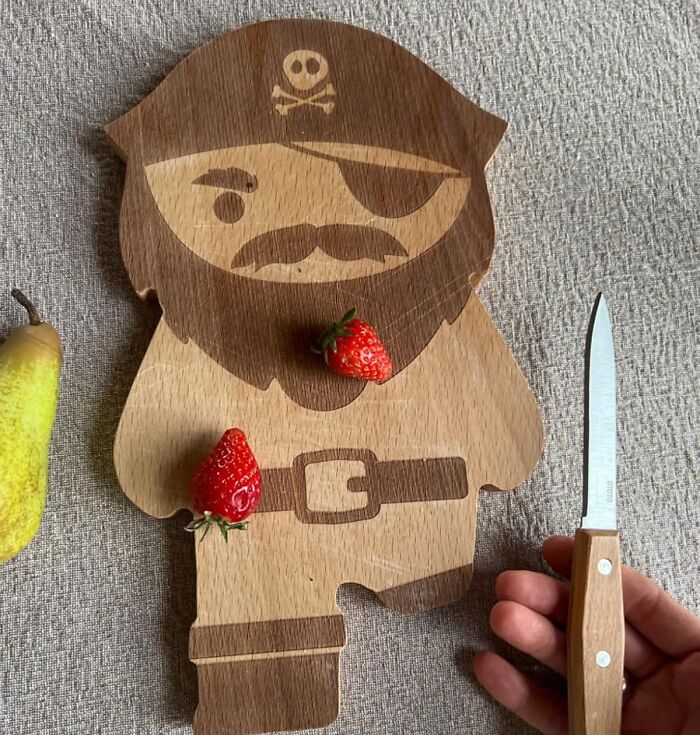 Shiver Me Timbers! Slice And Dice Like A Swashbuckling Pro With This Clever Pirate Cutting Board And Knife Set, Where The Knife Is Sneakily Disguised As A Peg Leg