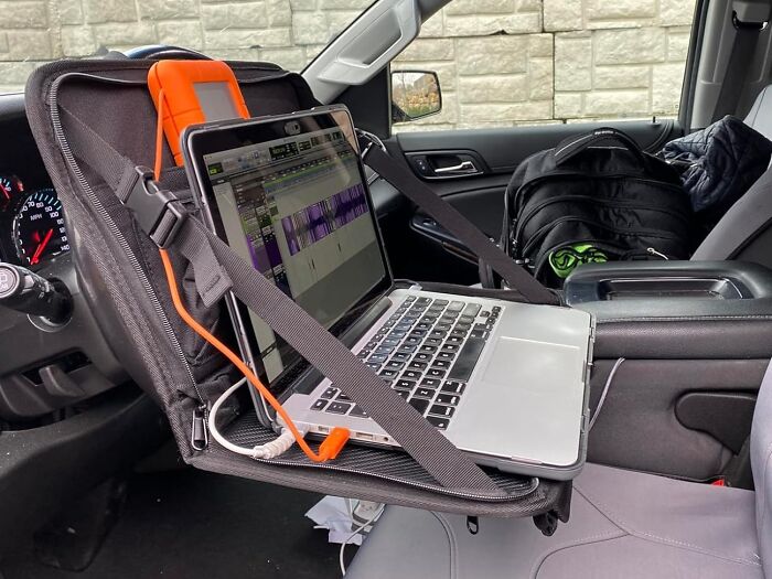 Make Your Daily Drive (Or Laptop Session) A Whole Lot More Comfortable With The Help Of This Steering Wheel Eating Or Laptop Tray 