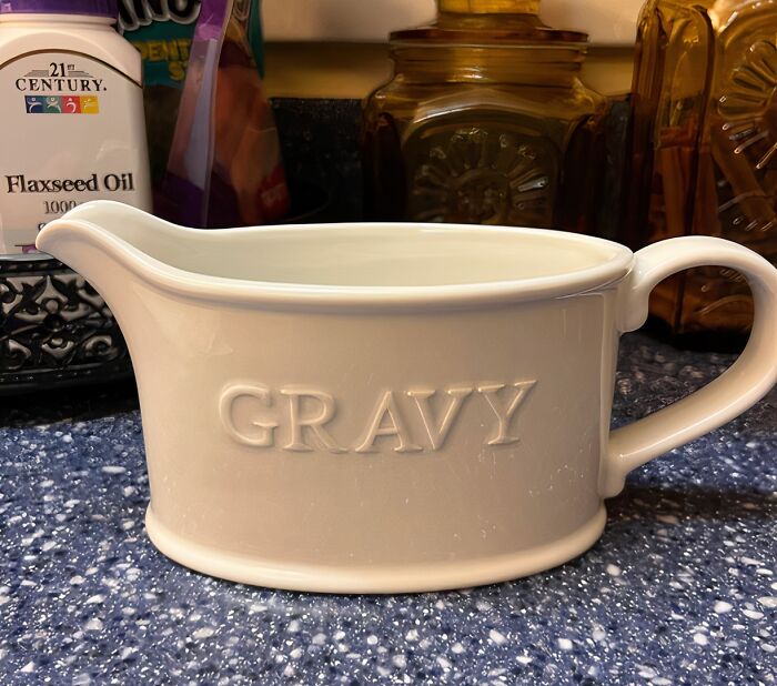 Serve Up A Savory And Stylish Side Dish With A Beautiful Ceramic Gravy Boat - A Charming And Functional Vessel Perfect For Holding Warm, Delicious Gravy