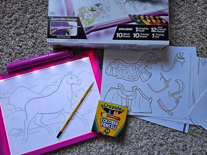  Crayola Light Up Tracing Pad Art Kit Helps Kids Create Precise And Colorful Artwork That You'll Be Proud To Hang On The Fridge