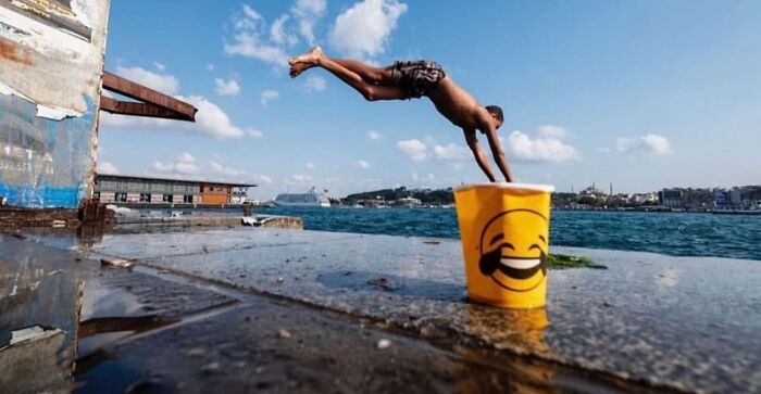 Delightful Street Photography By Serkan Tekin: Timing Is Everything (New Pics)