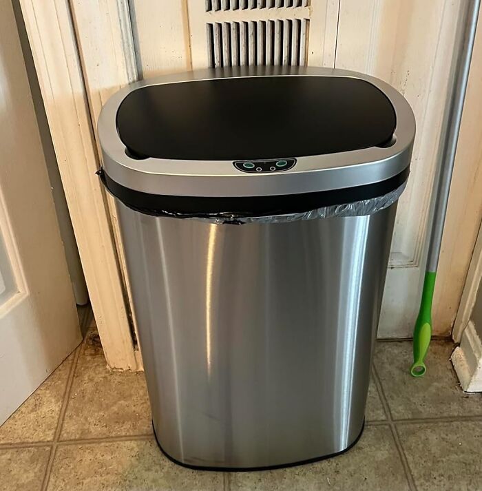 Spoil Yourself After A Taking Out The Trash On A Year's Worth Of Clutter With This Trash Can With An Automatic Lid 