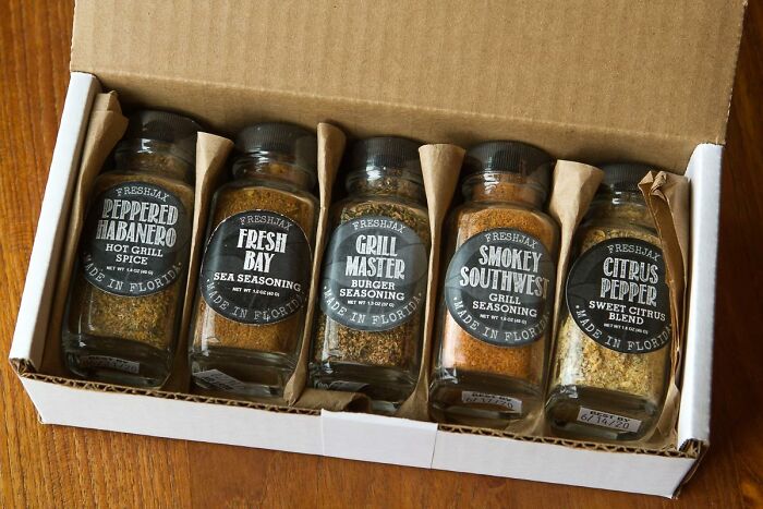 Fire Up The Flavor At Your Next Gathering With This Grill Seasoning Gift Set - A Tasty Collection Of Artisanal Seasonings And Spices To Elevate Your Grilled Meats And Veggies To New Heights, Perfect For Thanksgiving And Beyond