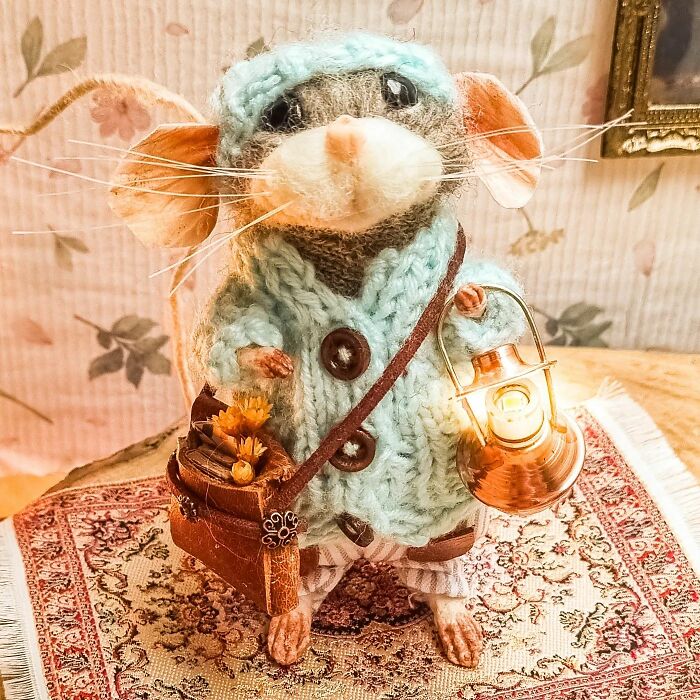 This Artist Makes Adorable Felted Wool Mice That Look Like They Came Out Of A Fairy Tale