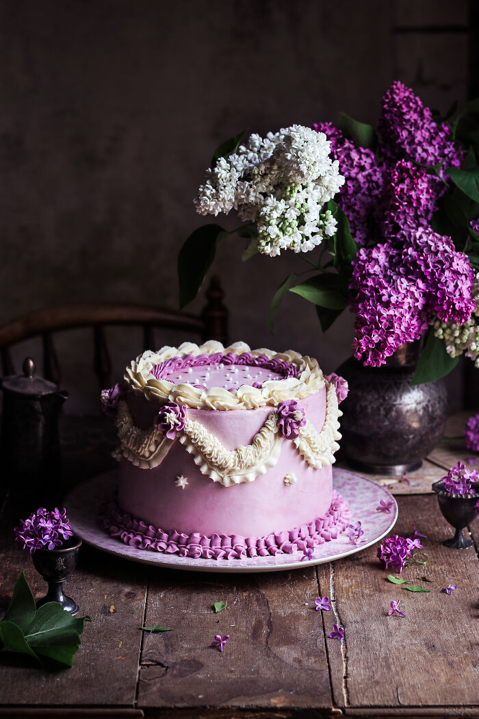 Barbora Baretic - Lilac Inspired Cake