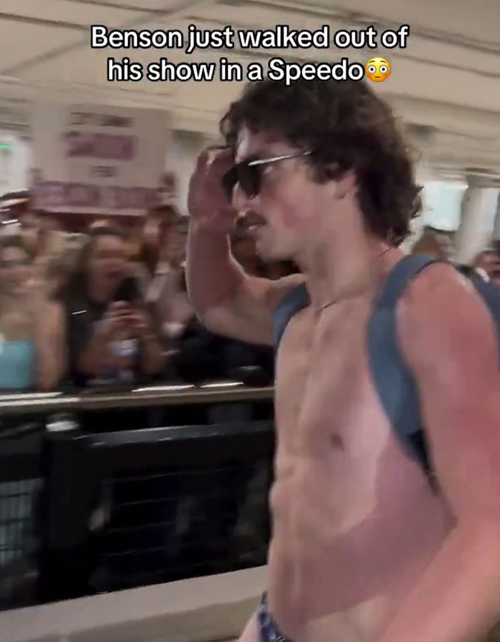 "Using His Body For Promo": Singer Benson Boone Leaves Concert In A Speedo, Sparks Outrage