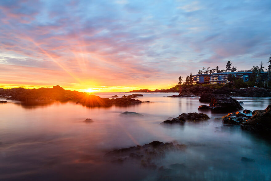 I Photographed A Stunning Sunset On Vancouver Island