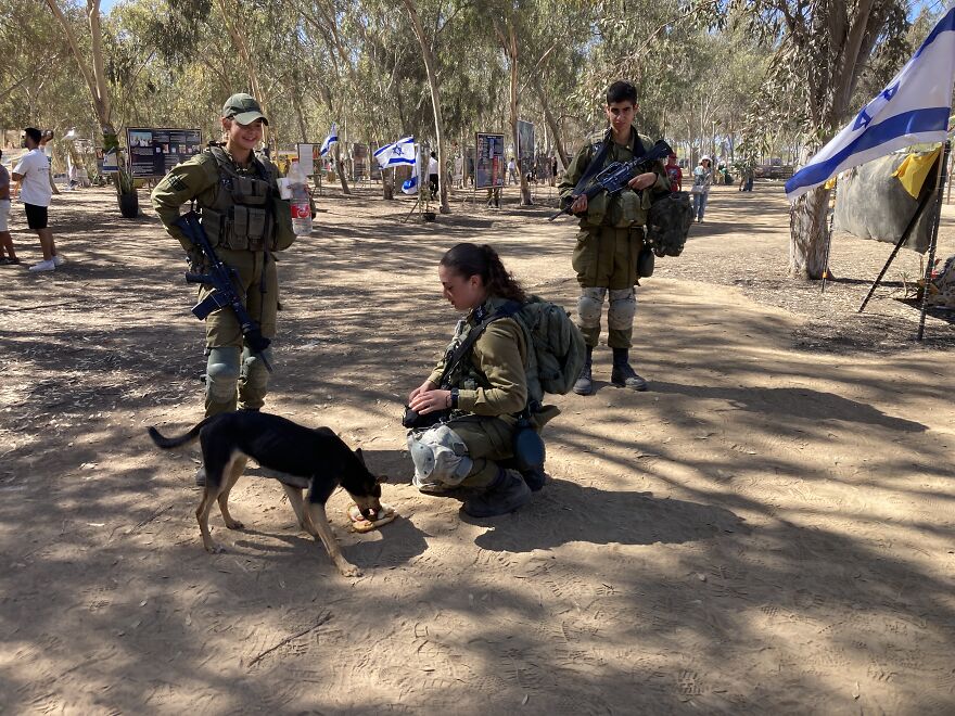 I Took Photos Of The Israeli Border Where People Live (13 Pics)