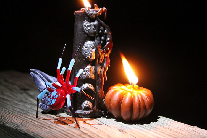 I Made Halloween Spider Figurines And More Out Of Glass (7 Pics)