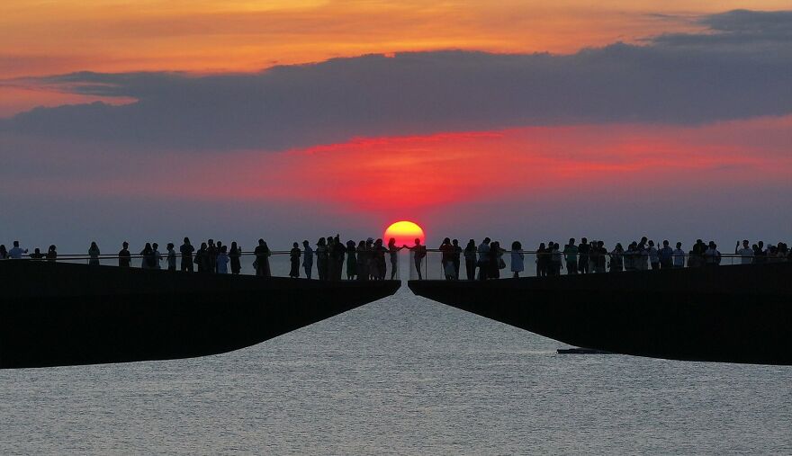 Kiss Bridge - A Paradise For Romantic Souls And Adventurers