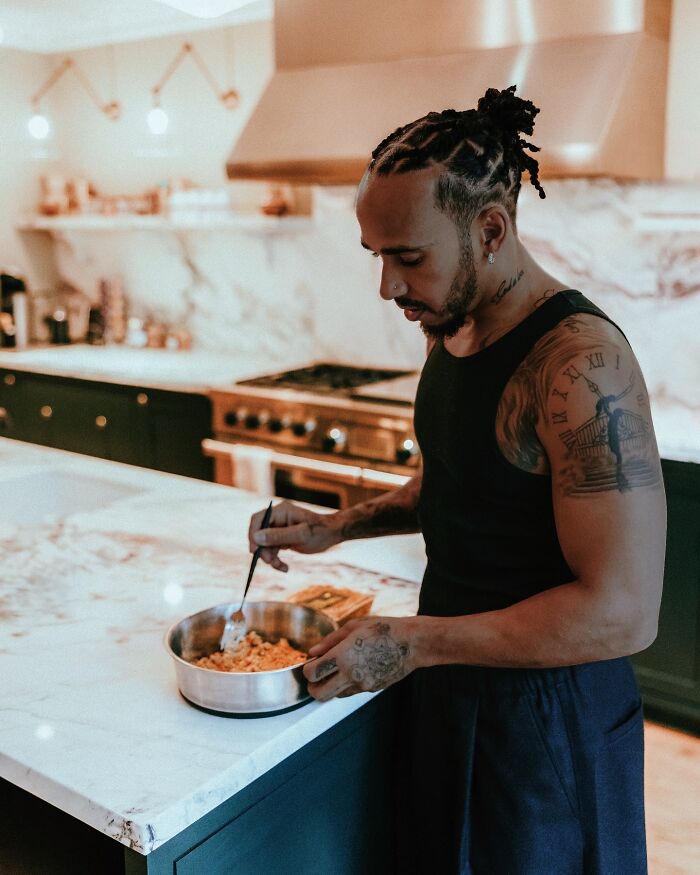 Lewis Hamilton Slammed For Putting Dog On Plant-Based Diet: “Put A Steak In Front Of Him”