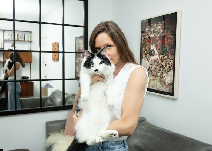 Pawsitive Connections: Celebrating Cats And Their Human Hearts (New Pics)