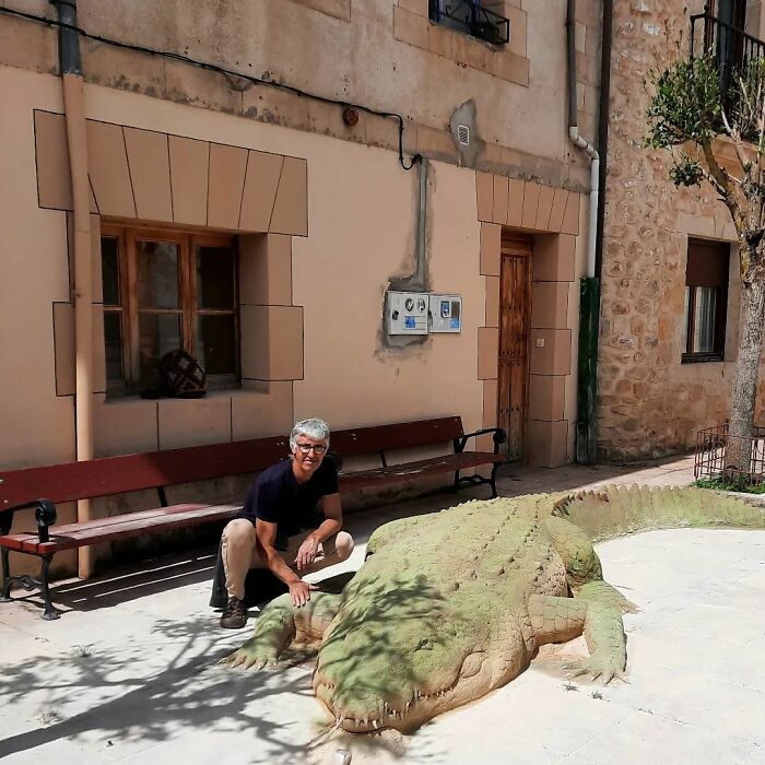 Realistic Sand Sculptures By Andoni Bastarrika