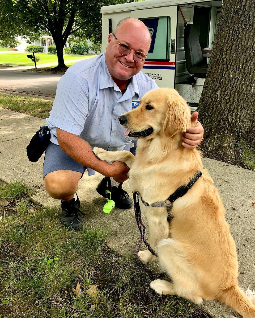 Mailman Finds A Hilarious Way To Greet Beloved Dog Each Morning On His Route