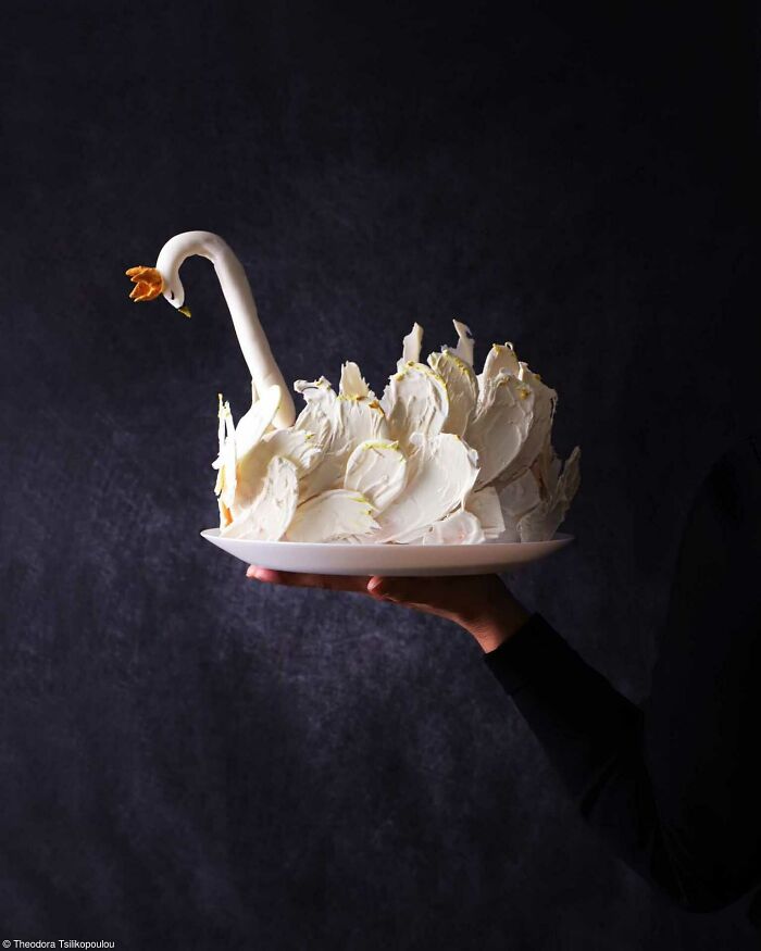 Theodora Tsilikopoulou - Swan White Chocolate Cake