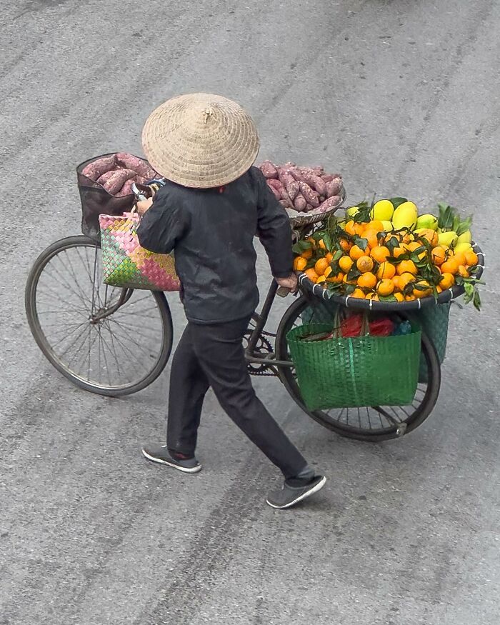 Trung Dong's Portraits Of Hanoi's Fruit Merchants (9 Pics)-Interview