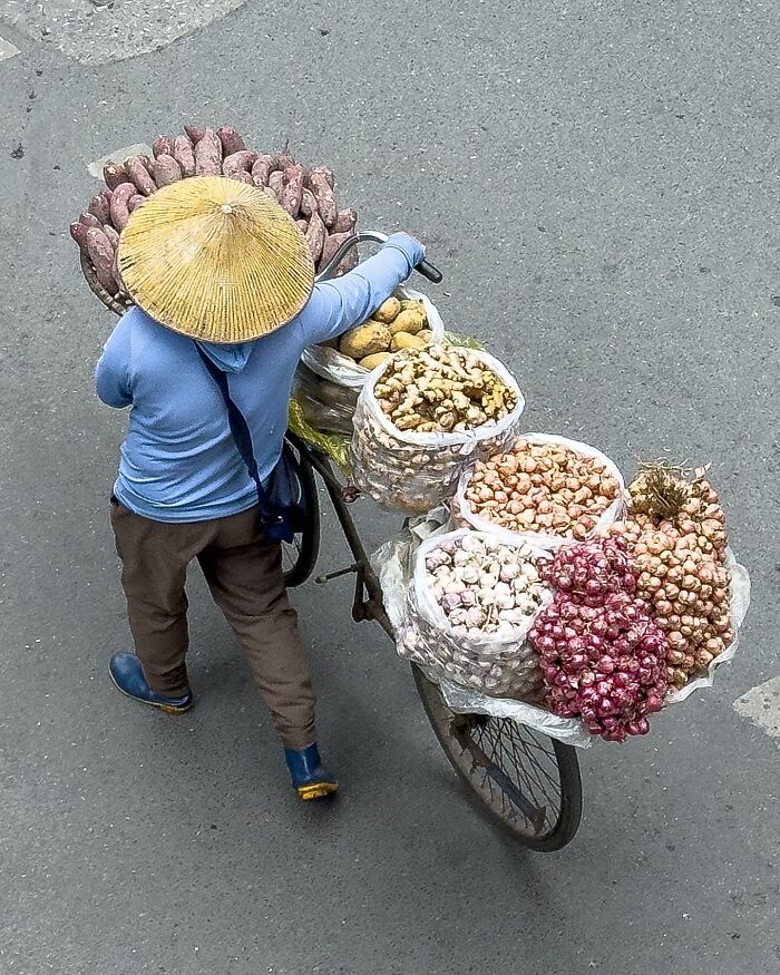 Trung Dong's Portraits Of Hanoi's Fruit Merchants (9 Pics)-Interview