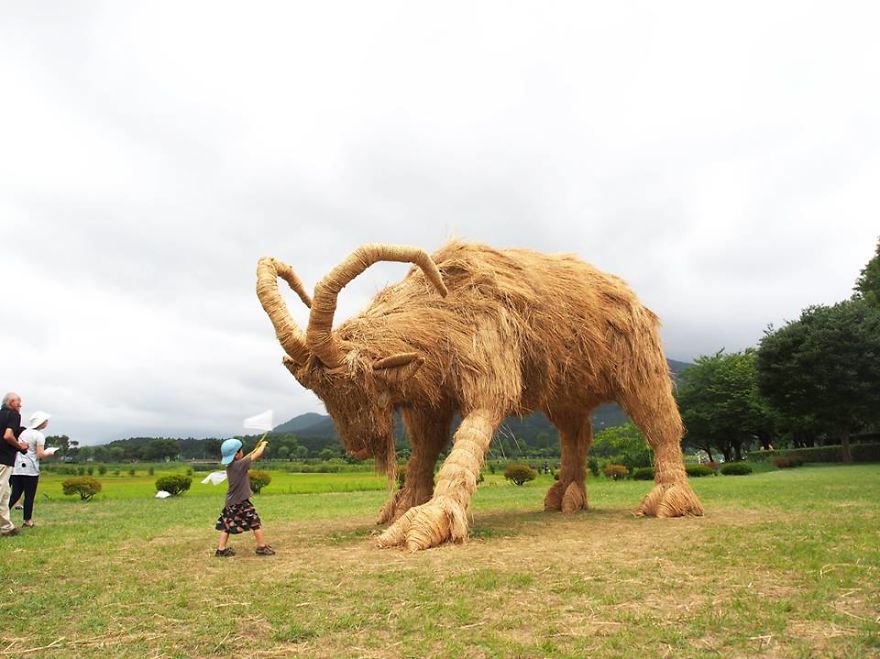 Harvest To Harmony: Meet 42 Stunning Artworks From Niigata's Enchanting Rice Straw Festival