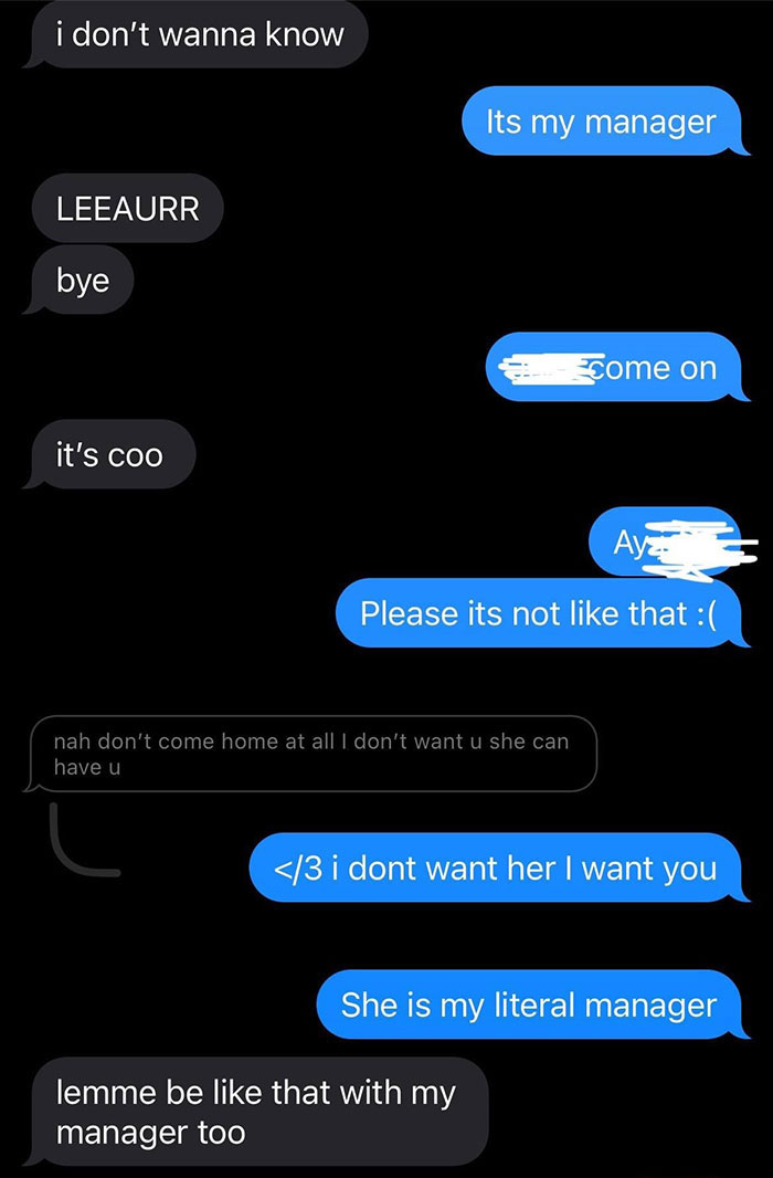 Guy Shares Texts From His Insecure GF After She Saw Texts From His Manager, Folks Are Horrified