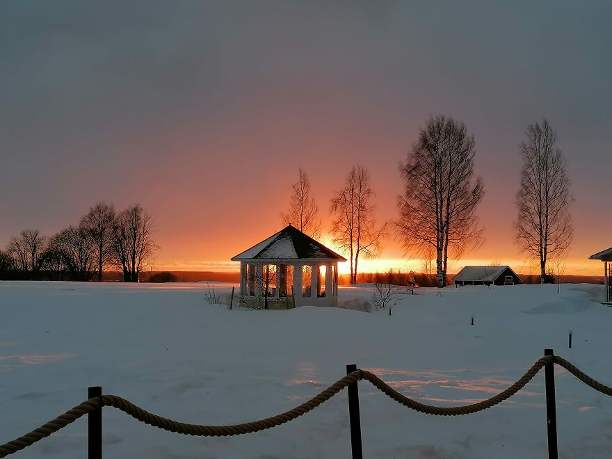 Good Afternoon. This Is My Backyard Scenery Today. +3c And 60cm Snow. Believe It Or Not, Summer Is Soon. Selkie, Finland