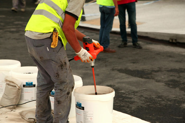 Woman Busts Worker Peeing In The Plaster Mix For Her Kitchen, Demands Company Take Everything Down