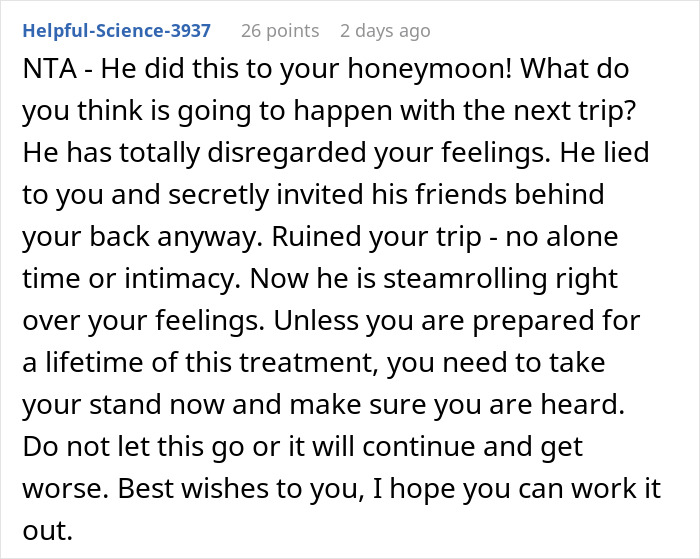 Husband Invites Friends To Join The Honeymoon So It’s “Less Boring”, Can’t See Why Wife Is Upset