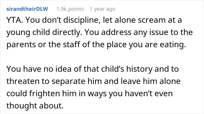 Kid Keeps Running And Screaming In A Restaurant, 21YO Tells Him To Stop, Mom Is Livid