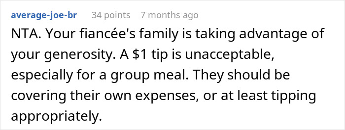 Reddit comment disapproving of fiancée's family's $1 tips and urging fair tipping practices.