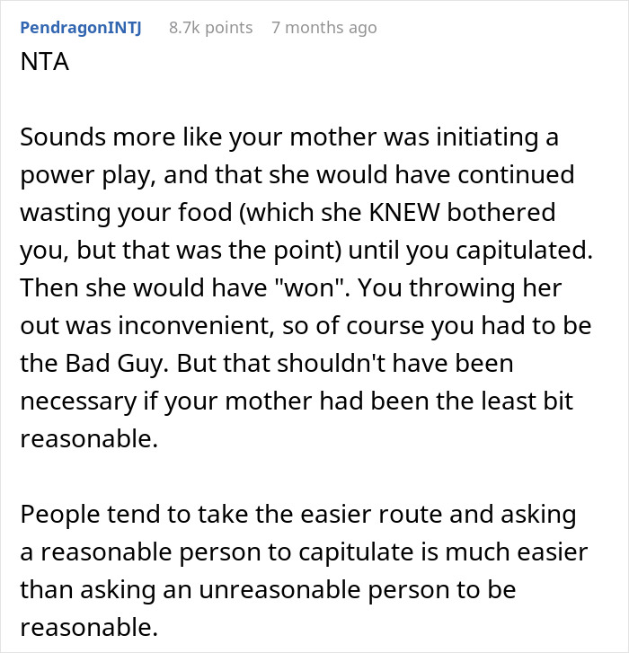 Guy Tells Mom To Get Out After She Wastes Months Of His Food, Mom And Sister Furious