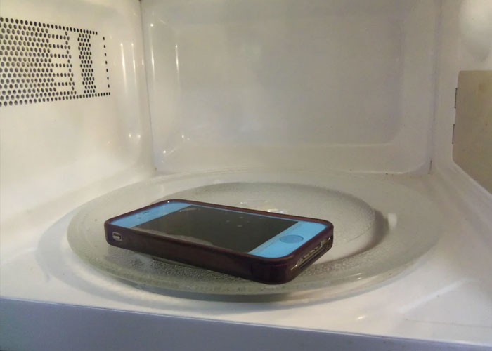 30 People Debunk The Worst Life Hacks They’ve Heard