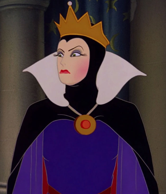 Disneyland Guest Furious At Snow White’s Evil Queen For Acting Evil—Gets Reality Check