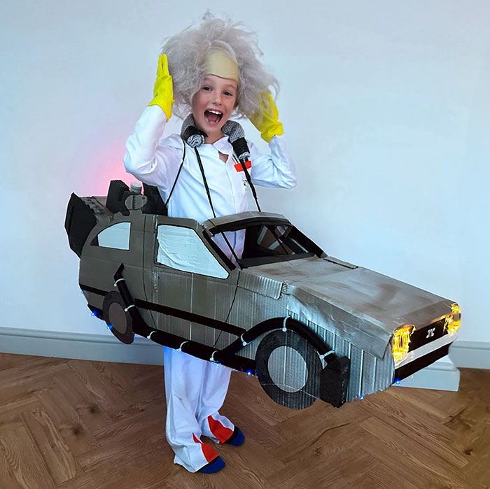 I Made My Son A Back To The Future Delorean Costume For Halloween