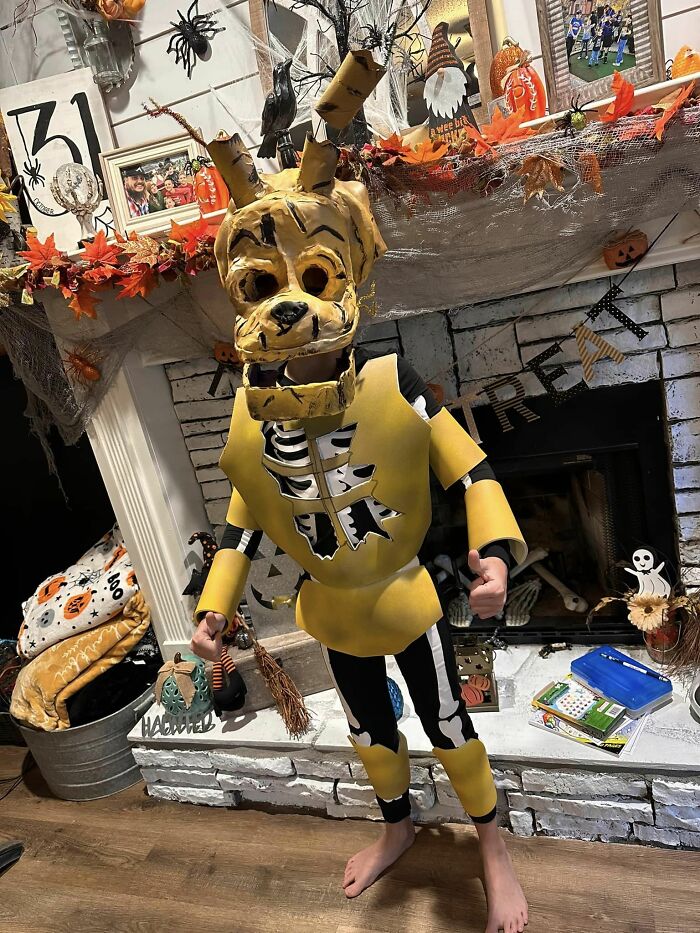 Working On My Son’s Fnaf Springtrap Costume!