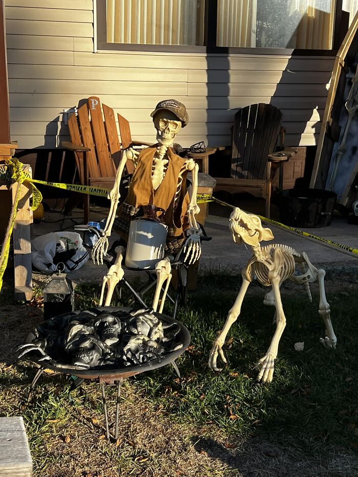 Halloween-Graveyards-Displays-Pics