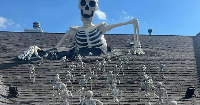 85 Ordinary Lawns That Became Awesome Haunted Graveyards For Halloween