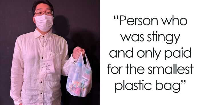 The 18 Best “Mundane Halloween” Costumes That Hilariously Capture Everyday Situations