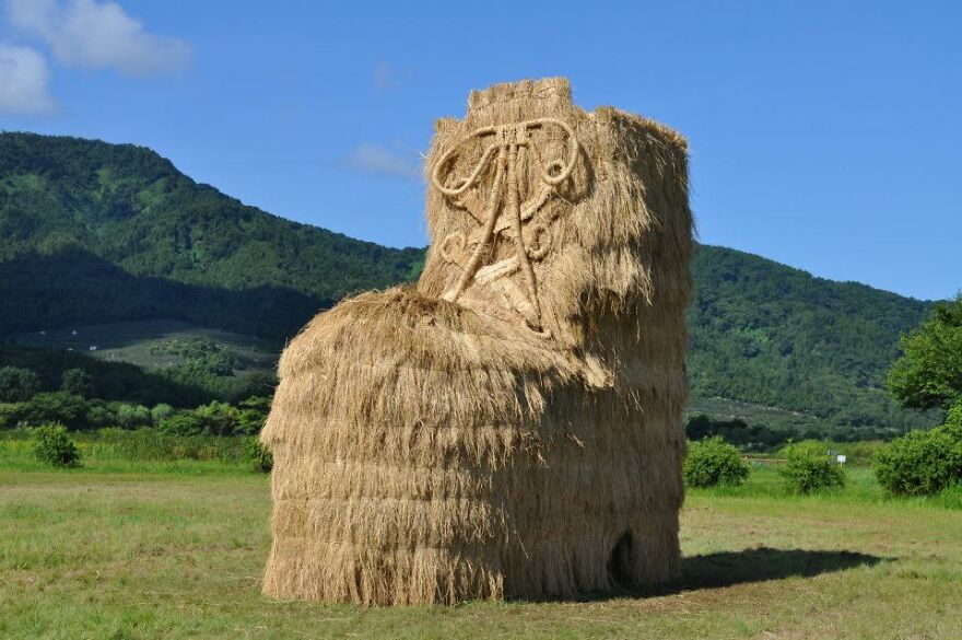 Harvest To Harmony: Meet 42 Stunning Artworks From Niigata's Enchanting Rice Straw Festival