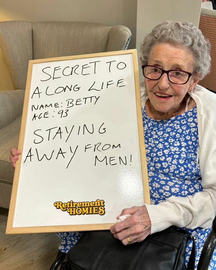 Cute-Elderly-Advice-Retirementhomies