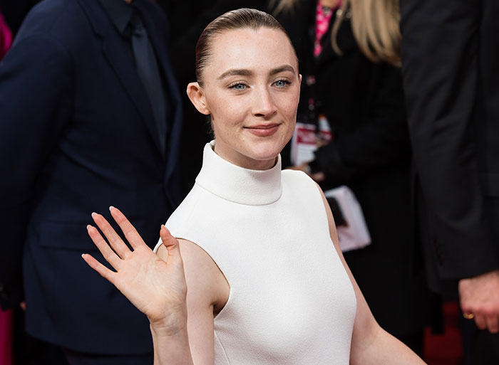 "She Raised The Issue Of Male Privilege": Saoirse Ronan Breaks Silence On Viral Dig At Male Joke