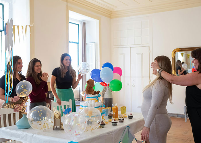 Woman Has Only One Job At Sister’s Gender Reveal, Fails It And Doesn’t Get What’s The Issue