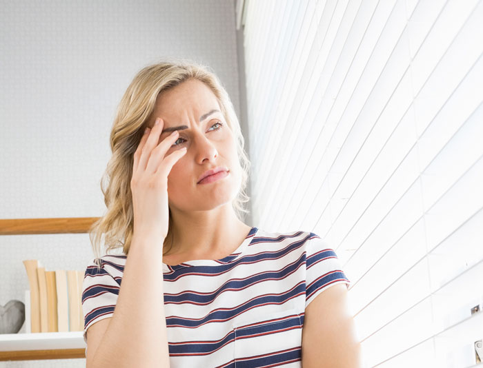 19YO In Tears As She Can't Figure Out What To Do After Being Abandoned By Bro In London, Mom Vexed