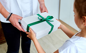 “They Weren’t Excited”: Woman Refuses To Give Stepdaughters Expensive Gifts