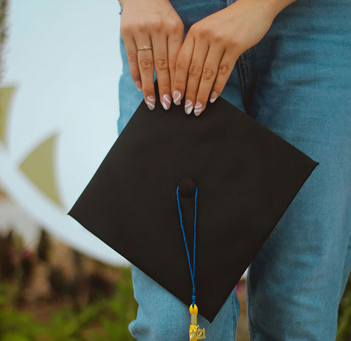 “It’s Just Sitting There”: Family Demands Woman Give Her College Savings To Dropout Cousin