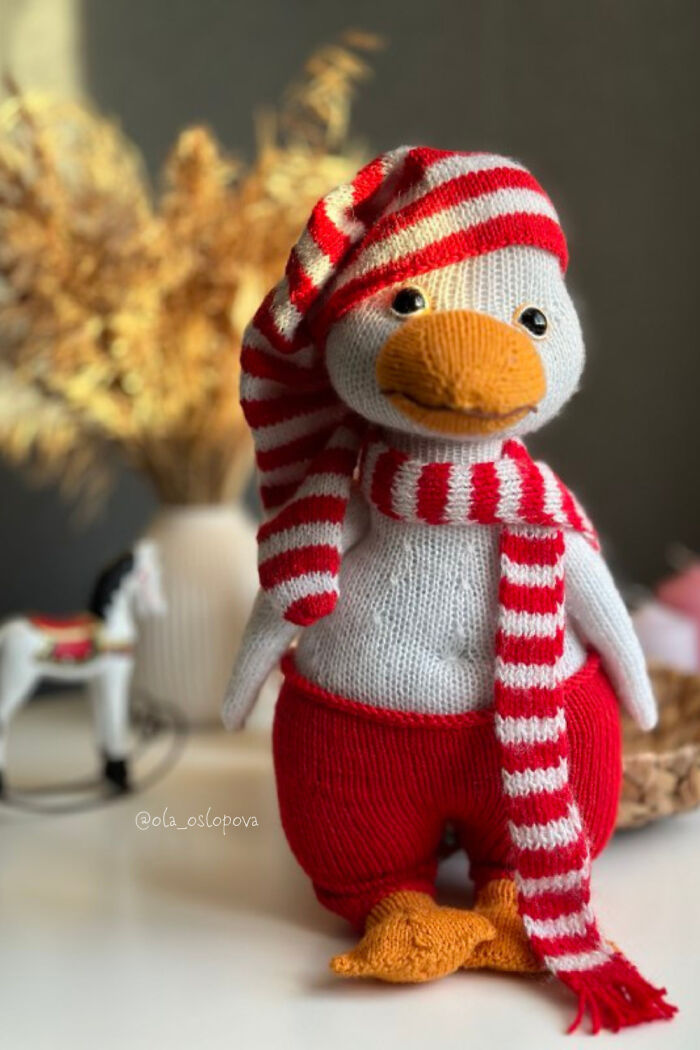 My 10 Christmas-Themed Knitting Patterns