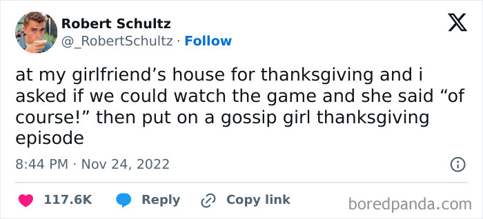 A tweet about Thanksgiving humor, highlighting a game vs. TV show mix-up at a girlfriend’s house.