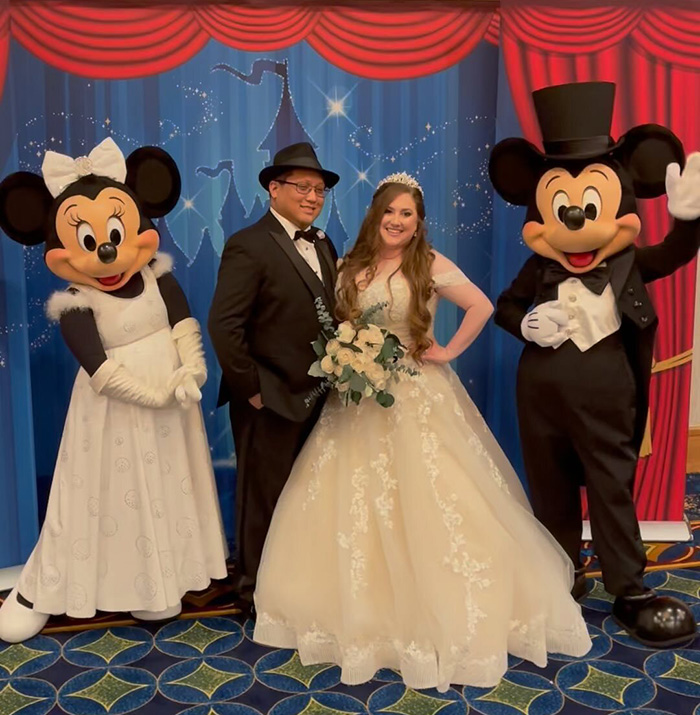 "Seems Expensive To Be Your Friend": People Slam Woman Who Has Had 5 Disney Weddings And Counting