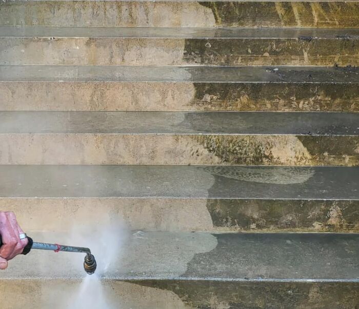 From Grime To Shine: Stairway Cleaning