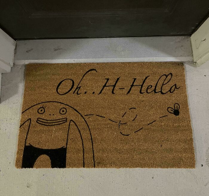 "H-Hello, I'm Mr. Boyfriend, This Is The GF's Birthday Gift, I Love The Doormat, This Is The End"