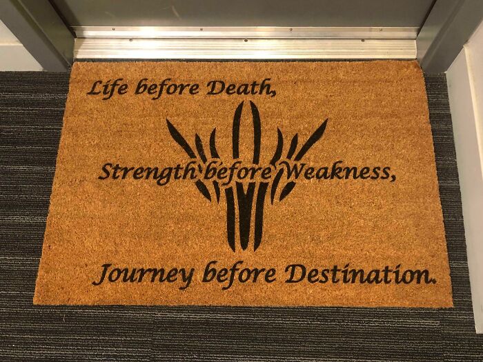 I Ordered A Custom Doormat! Anyone Else Have A Lot Of Stormlight/Cosmere Themed Art Around? My Percentage Keeps Getting Bigger